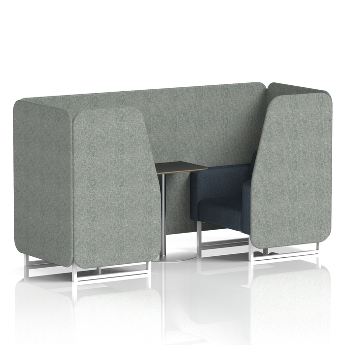 DS - Brixworth Booth with Black Table