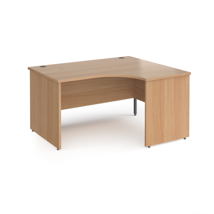 Contract 25 right hand ergonomic desk with panel ends and corner leg