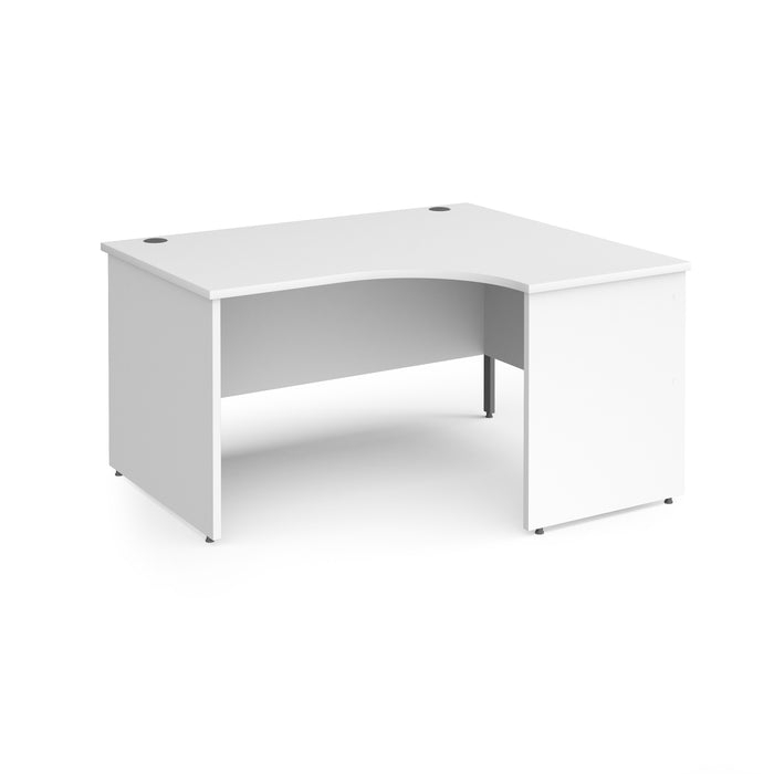 Contract 25 right hand ergonomic desk with panel ends and corner leg