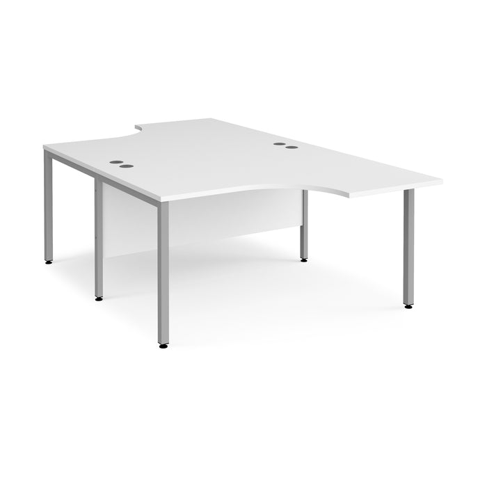 Maestro 25 back to back ergonomic desk with bench leg frame