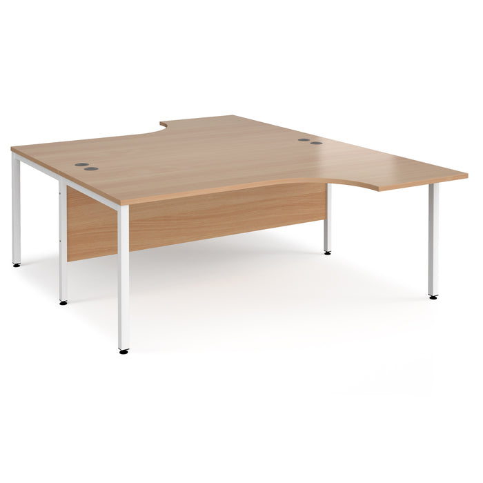 Maestro 25 back to back ergonomic desk with bench leg frame