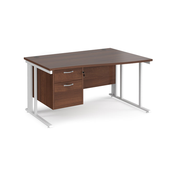 Maestro 25 right hand wave desk wide with 2 drawer pedestal and cable managed leg frame