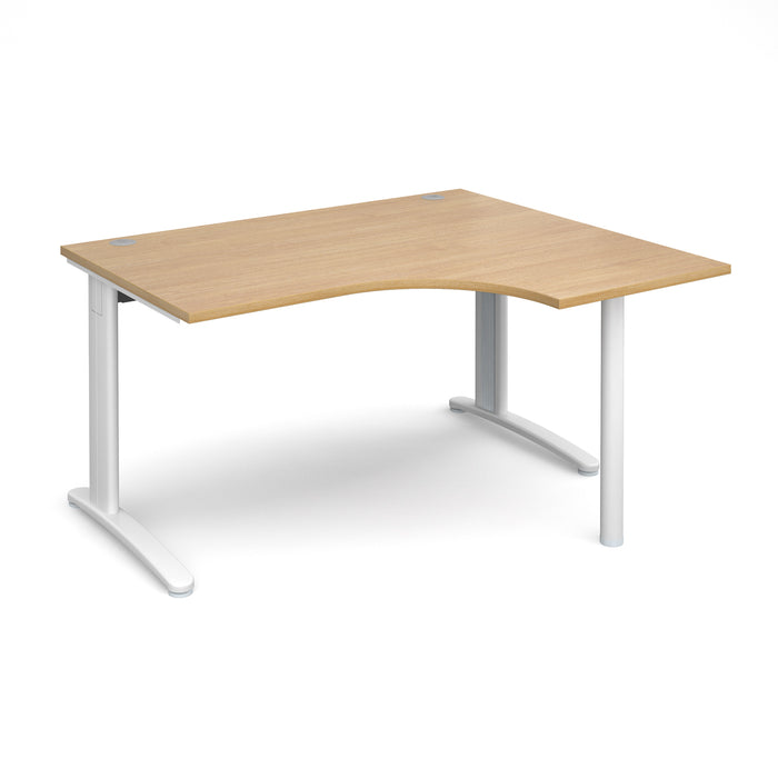 TR10 right hand ergonomic desk